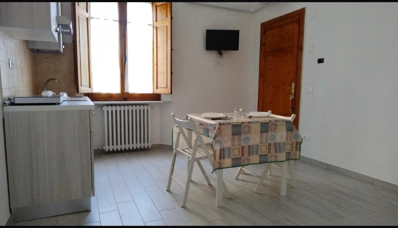Le Suite Di Arsilda - Affitti Brevi Italia Πίζα Εξωτερικό φωτογραφία